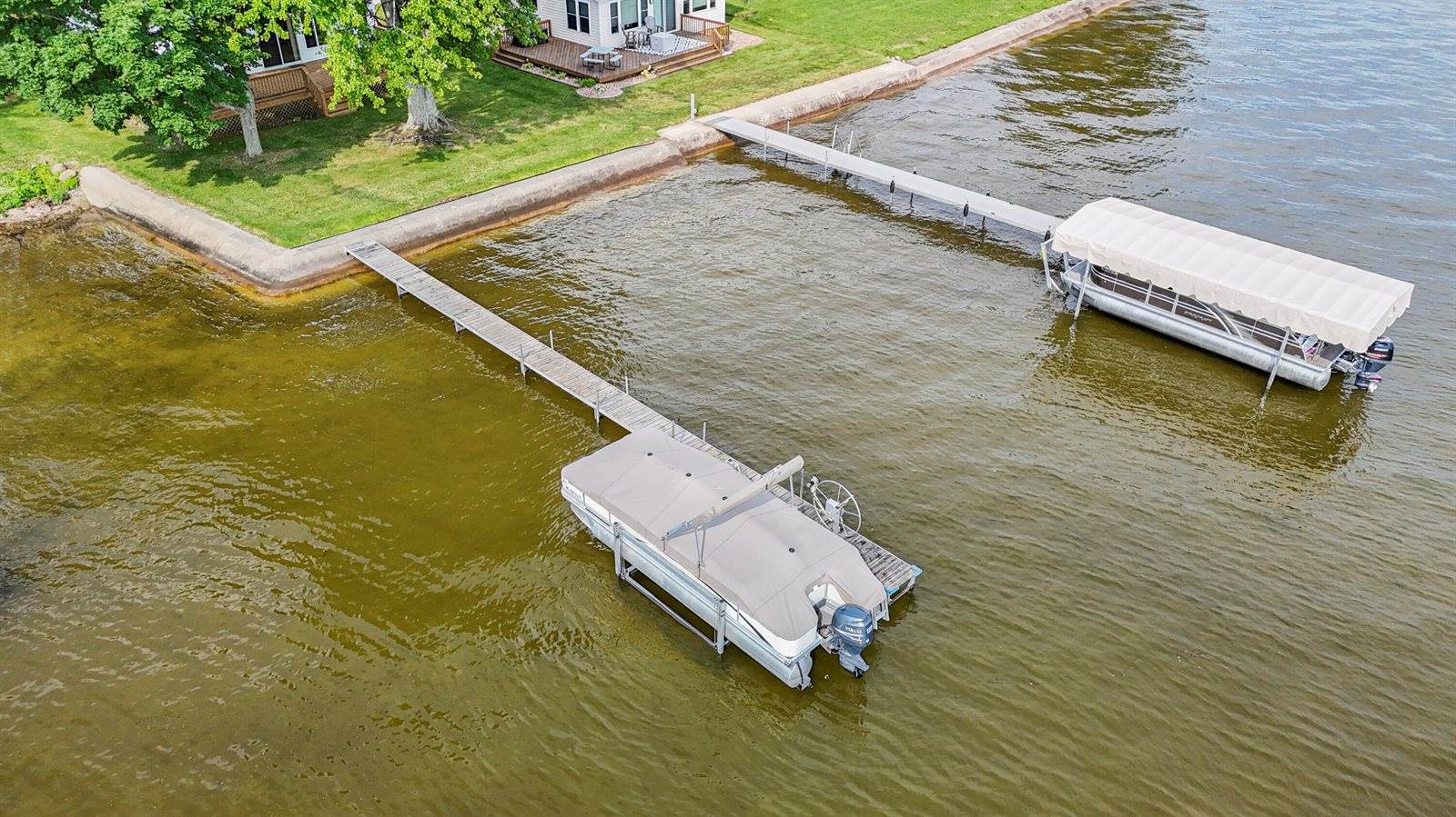 119 Wilson Avenue, Houghton Lake, MI 48629