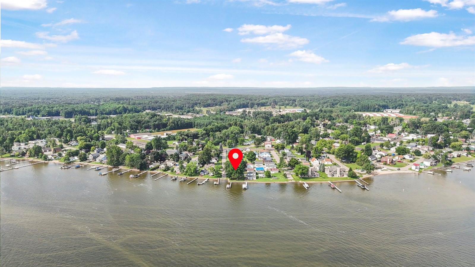 119 Wilson Avenue, Houghton Lake, MI 48629