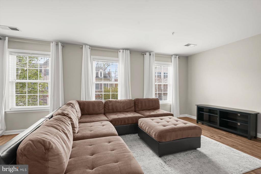 11214 Wortham Crest Circle, Manassas, VA 20109