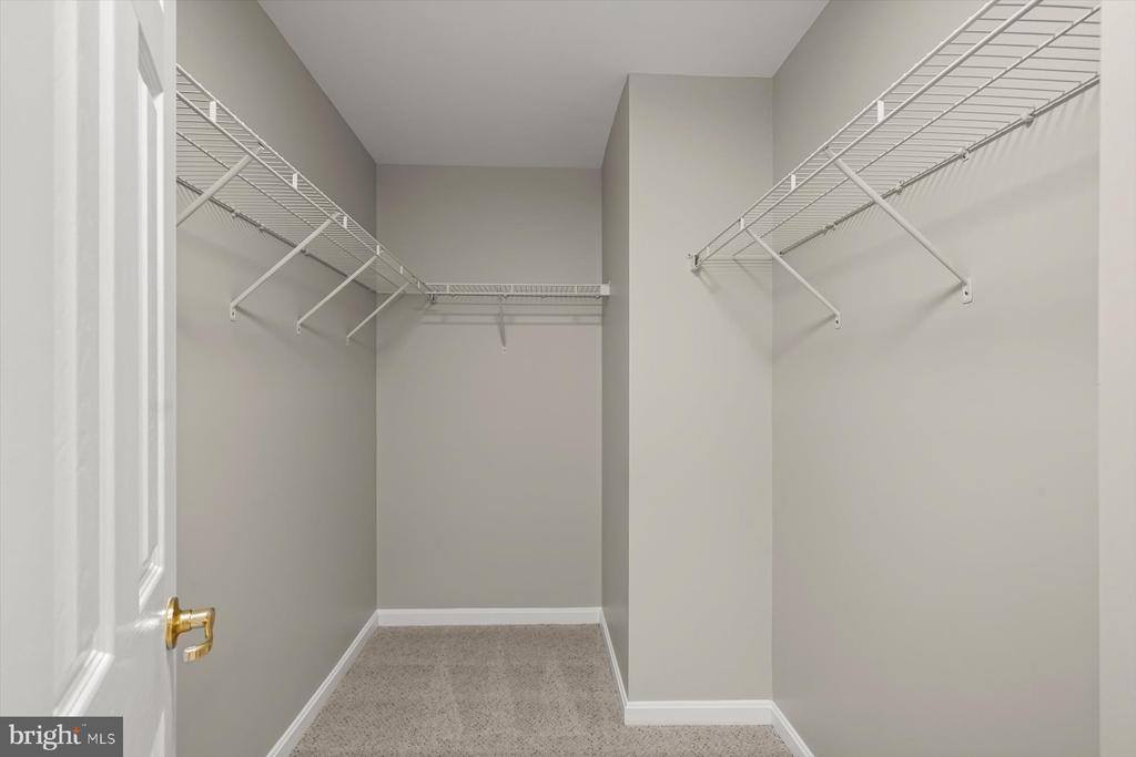 11214 Wortham Crest Circle, Manassas, VA 20109