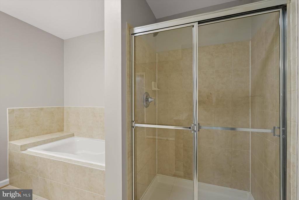 11214 Wortham Crest Circle, Manassas, VA 20109