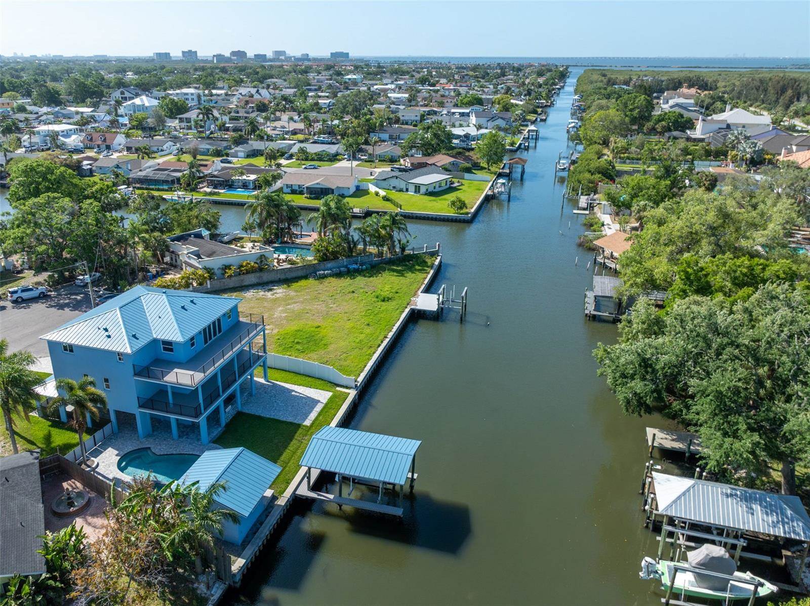 8717 Driftwood Drive, Tampa, FL 33615