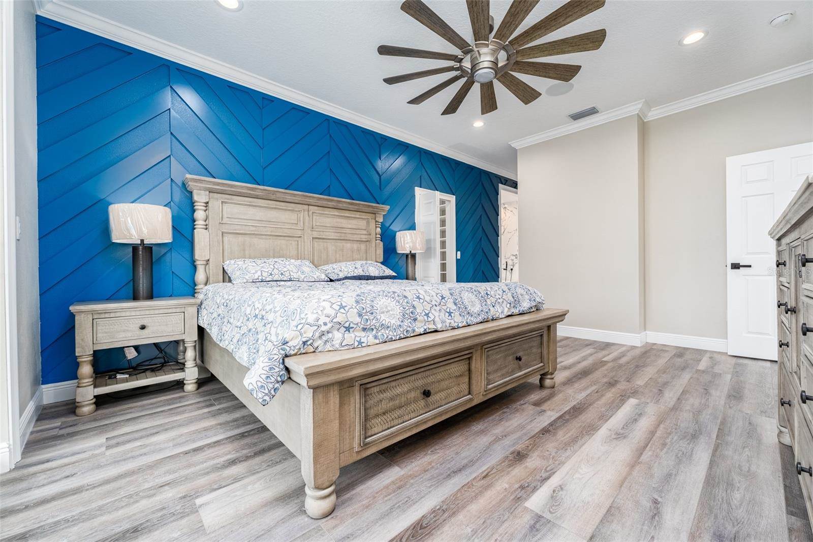 8717 Driftwood Drive, Tampa, FL 33615