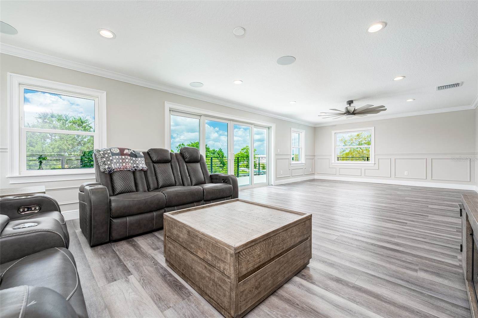 8717 Driftwood Drive, Tampa, FL 33615