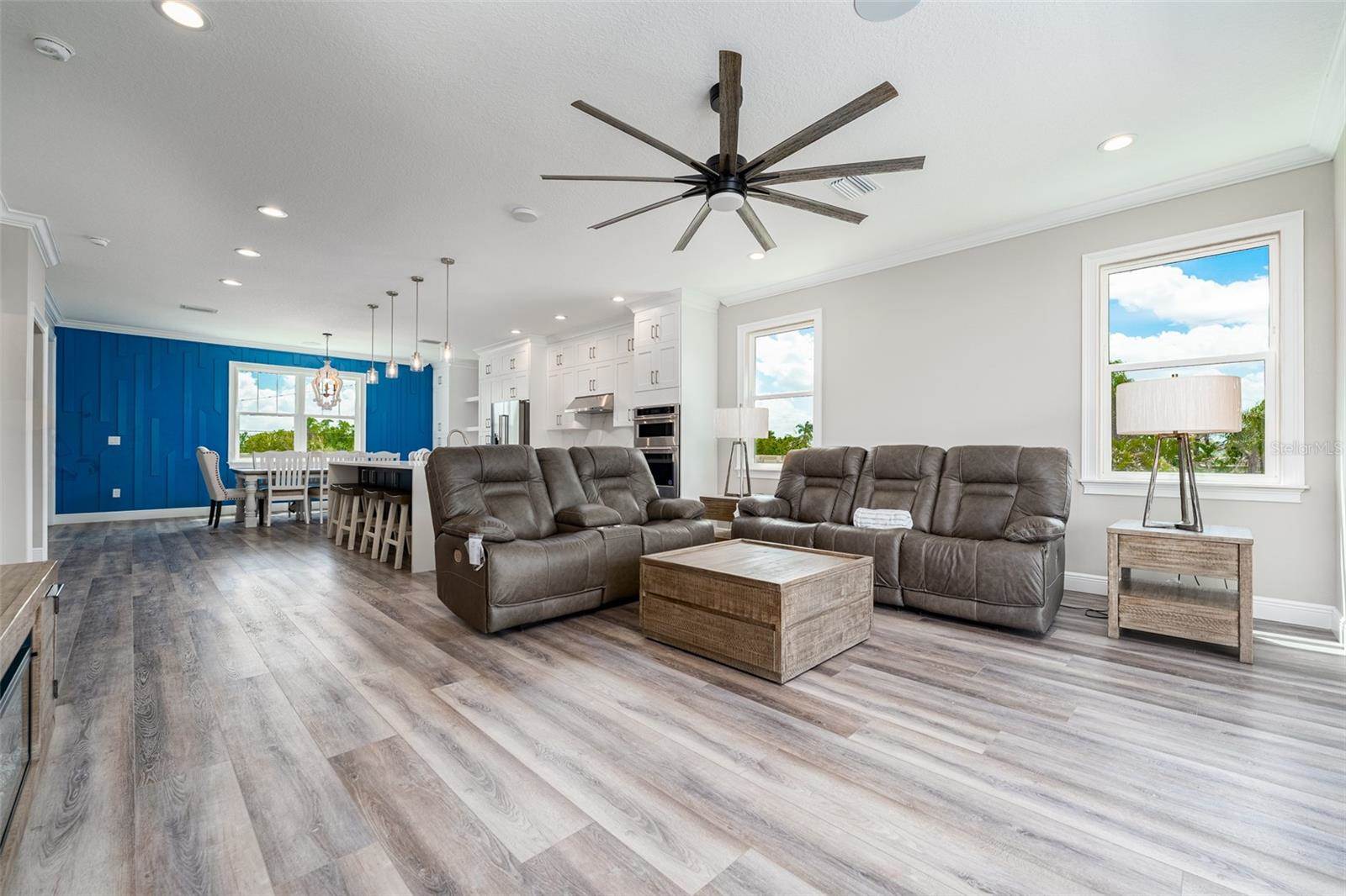 8717 Driftwood Drive, Tampa, FL 33615