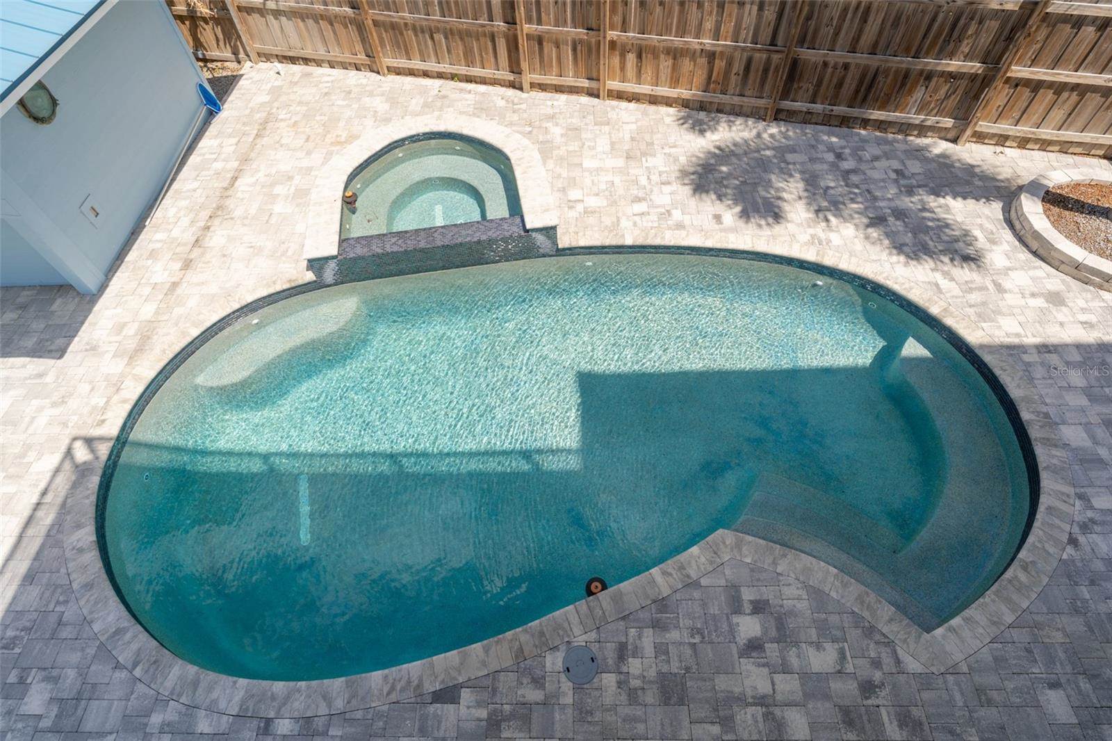 8717 Driftwood Drive, Tampa, FL 33615