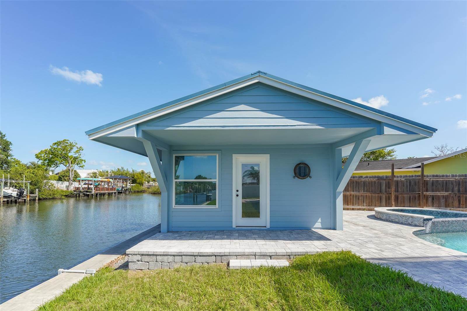 8717 Driftwood Drive, Tampa, FL 33615