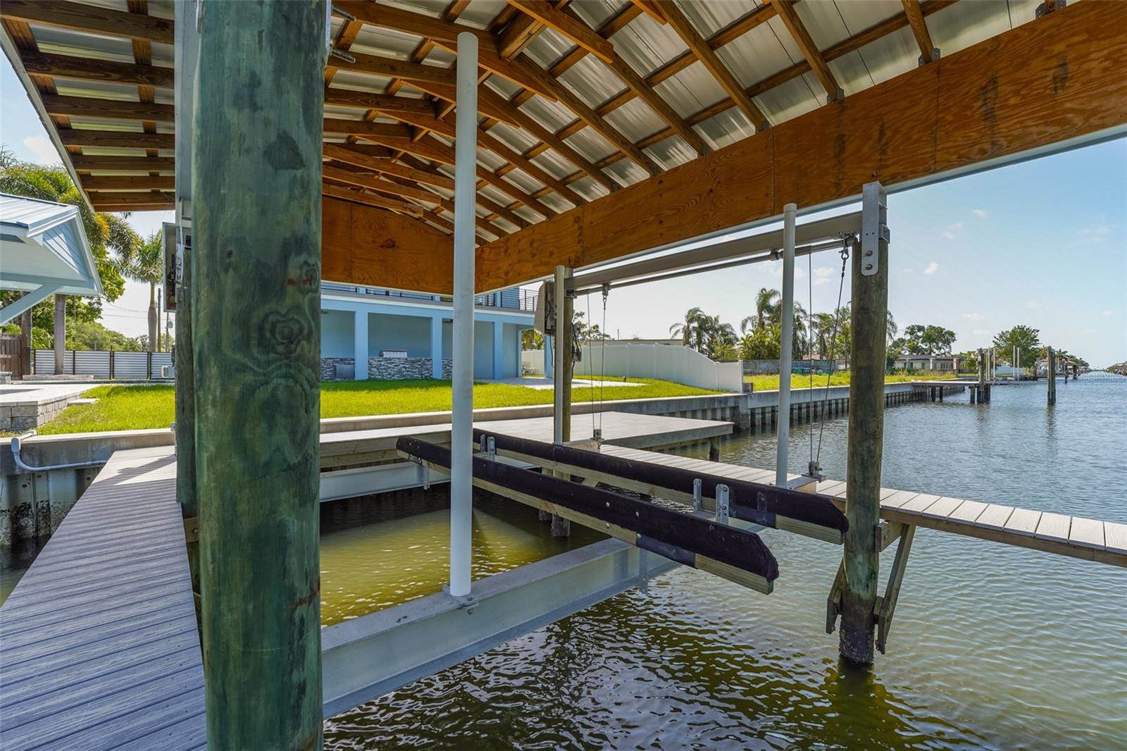 8717 Driftwood Drive, Tampa, FL 33615