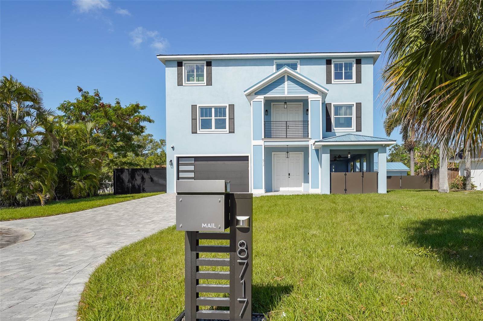 8717 Driftwood Drive, Tampa, FL 33615