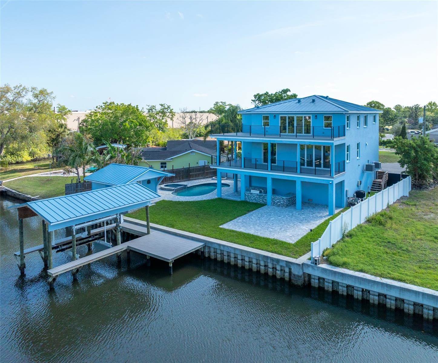 8717 Driftwood Drive, Tampa, FL 33615