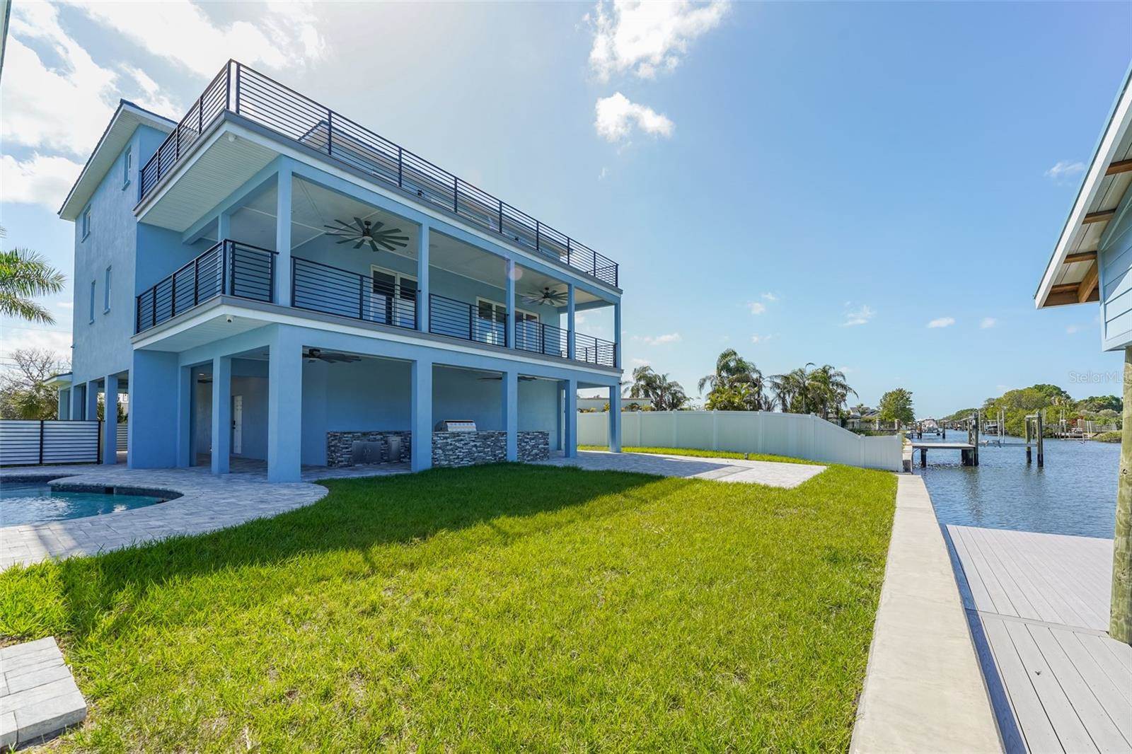 8717 Driftwood Drive, Tampa, FL 33615