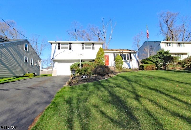 73 Winchester Rd, Livingston Township, NJ 07039