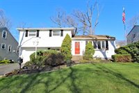 73 Winchester Rd, Livingston Township, NJ 07039