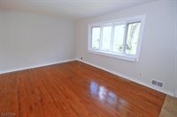 73 Winchester Rd, Livingston Township, NJ 07039