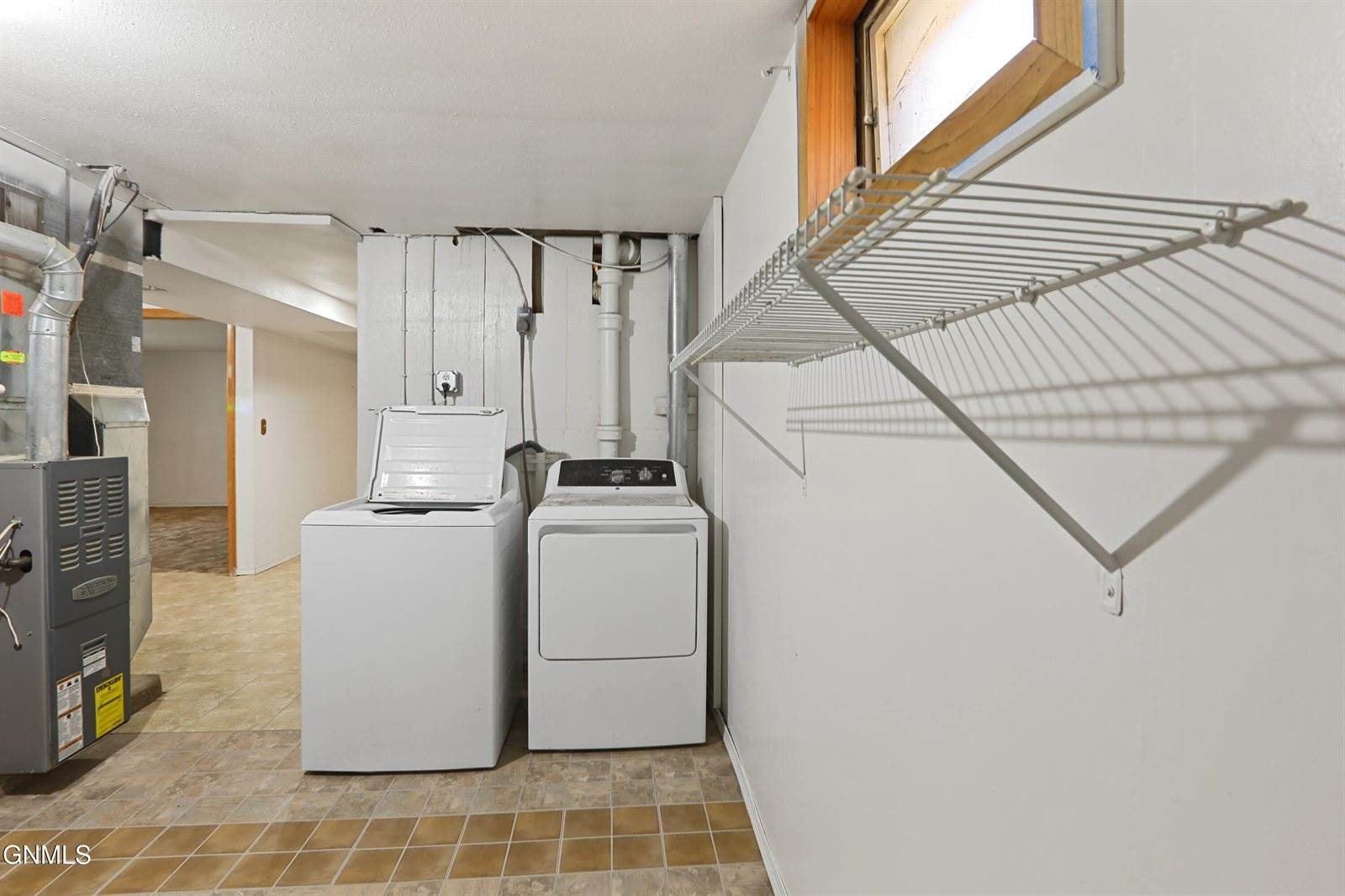 1716 1st Avenue West, Williston, ND 58801