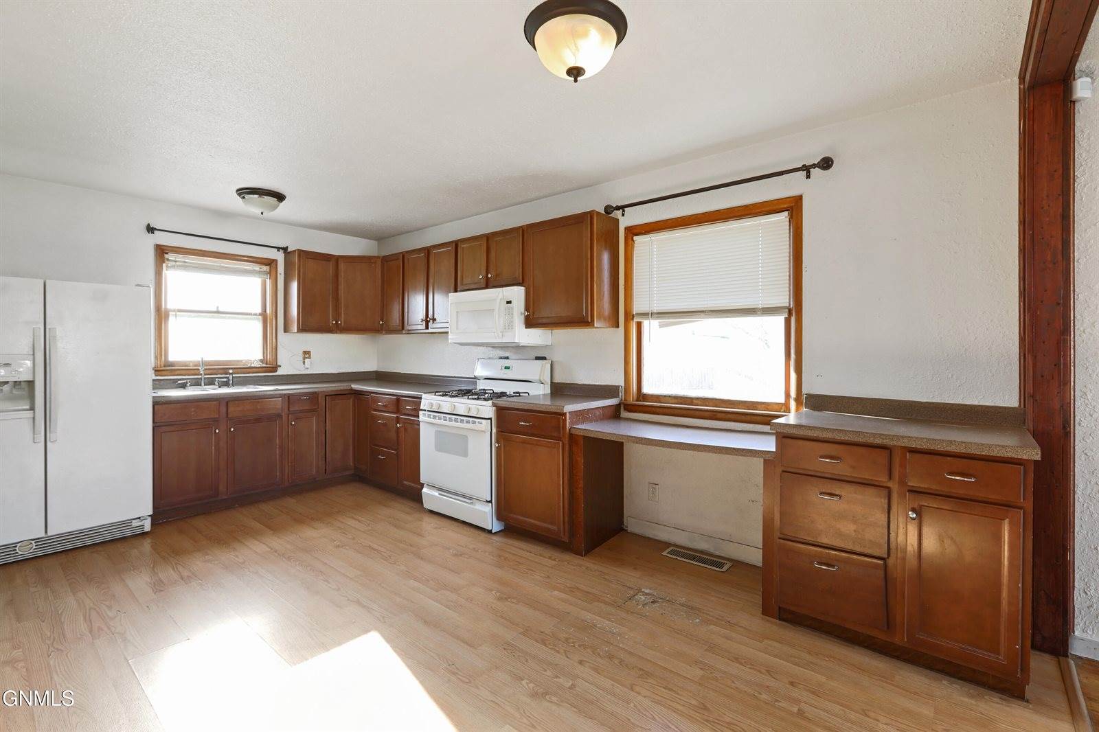 1716 1st Avenue West, Williston, ND 58801