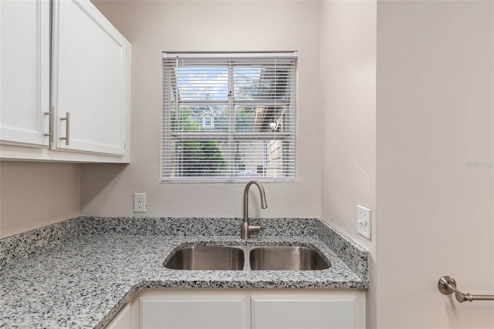 9755 SW 52ND Road, Gainesville, FL 32608