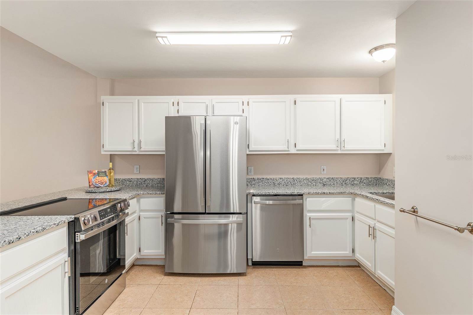 9755 SW 52ND Road, Gainesville, FL 32608