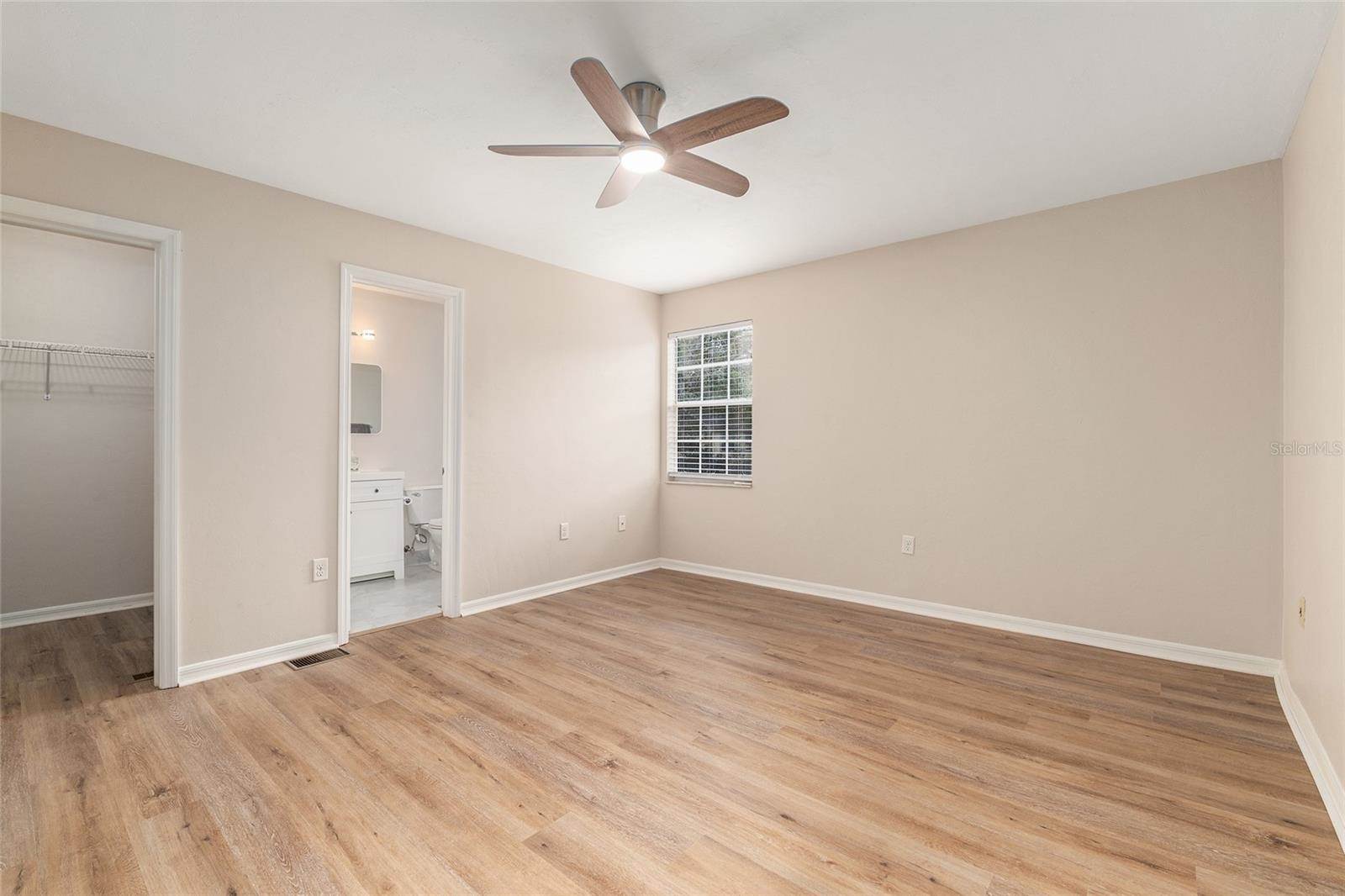 9755 SW 52ND Road, Gainesville, FL 32608