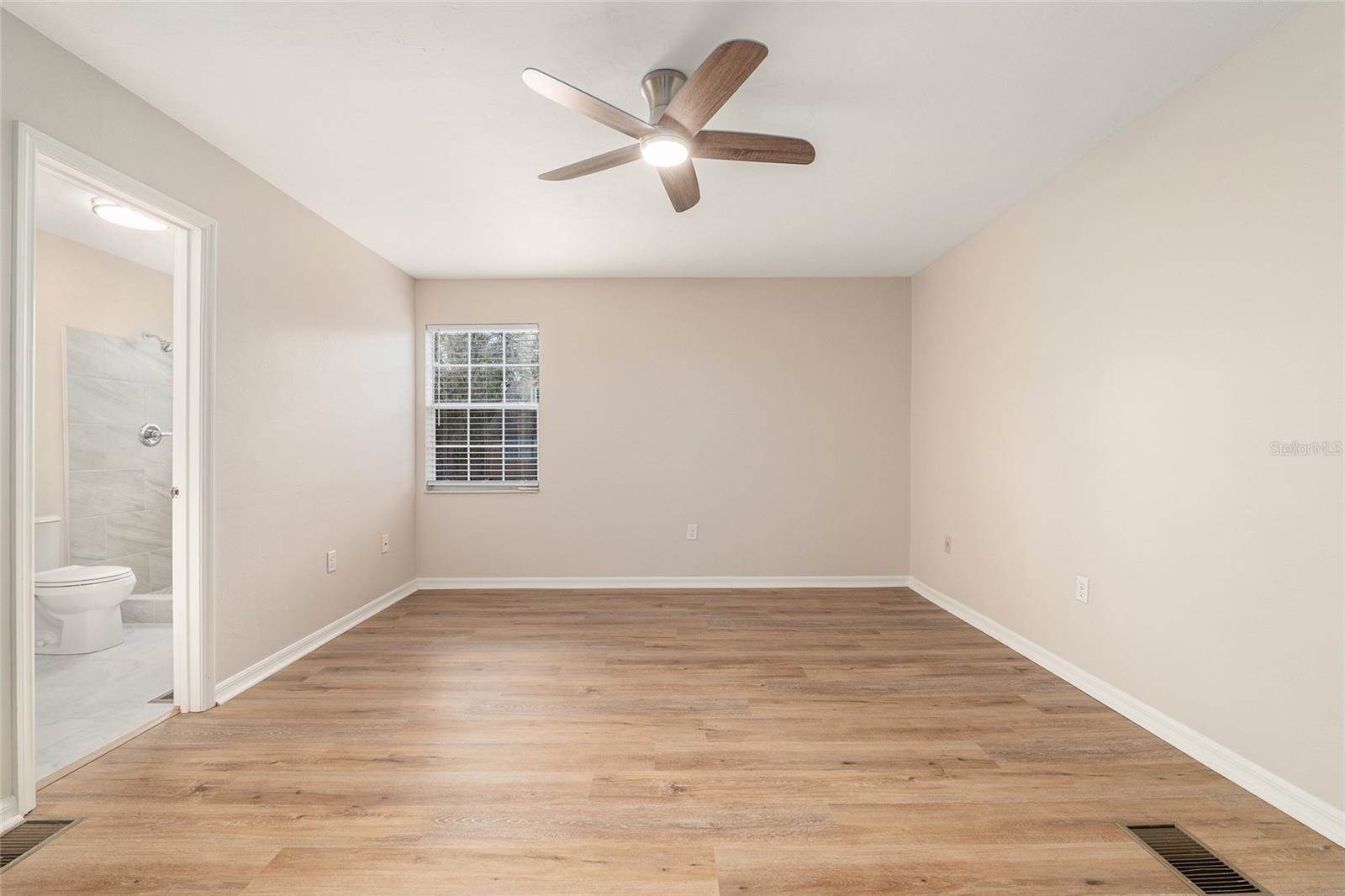 9755 SW 52ND Road, Gainesville, FL 32608