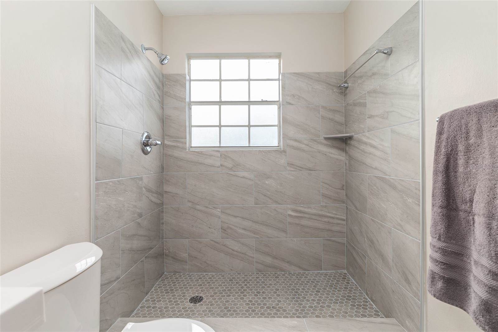 9755 SW 52ND Road, Gainesville, FL 32608