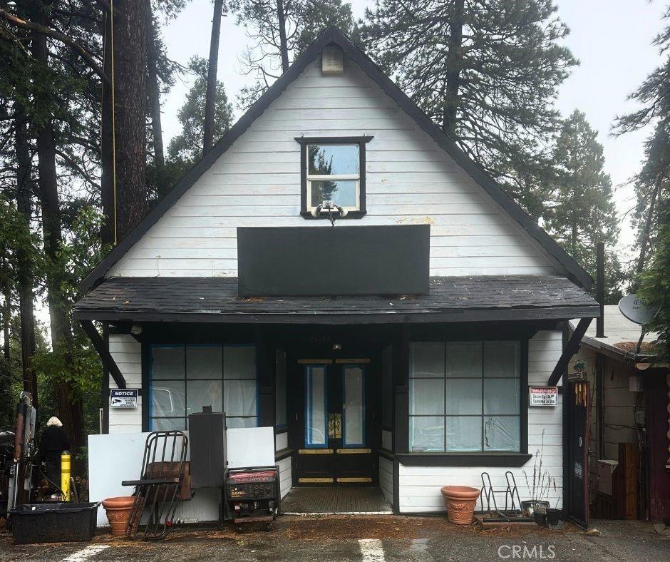 23382 Crest Forest Drive, Crestline, CA 92325