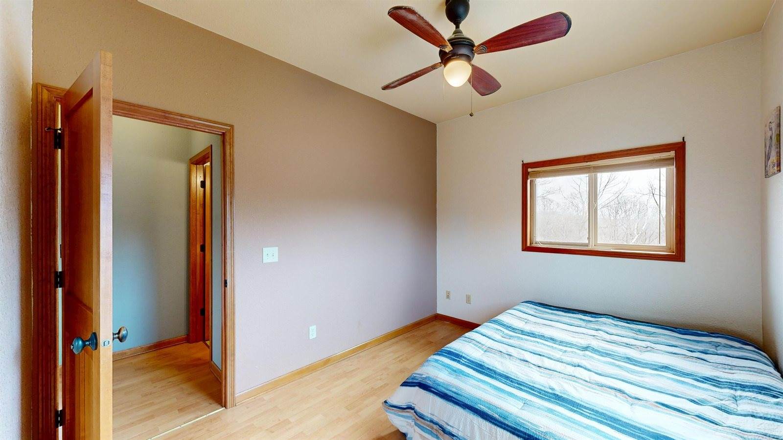 20507 Sunset View Dr, Seneca, WI 54626