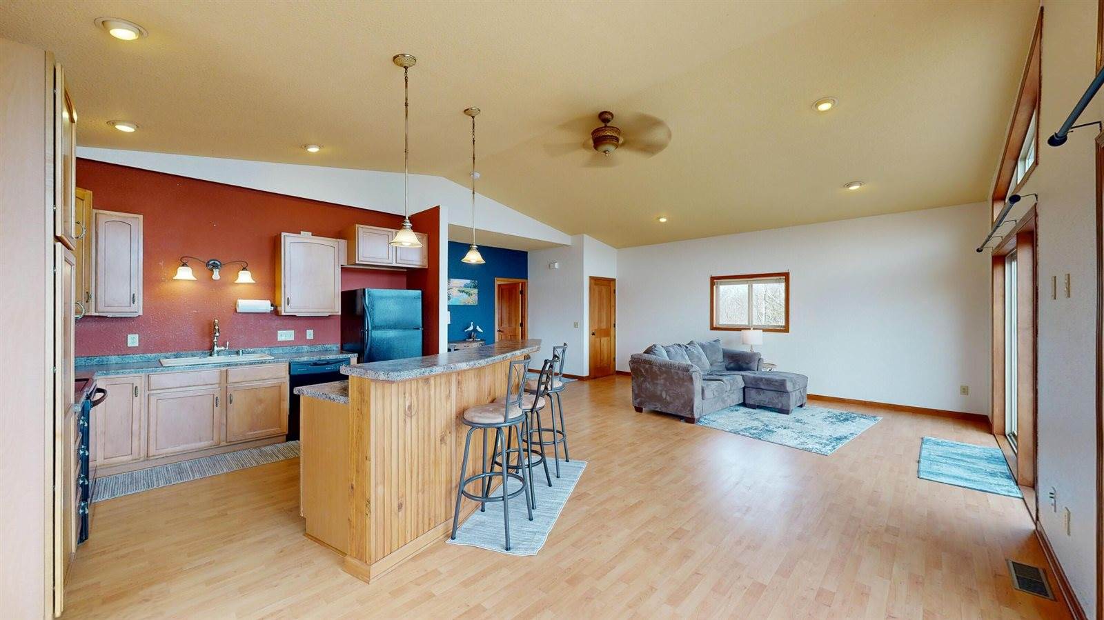 20507 Sunset View Dr, Seneca, WI 54626
