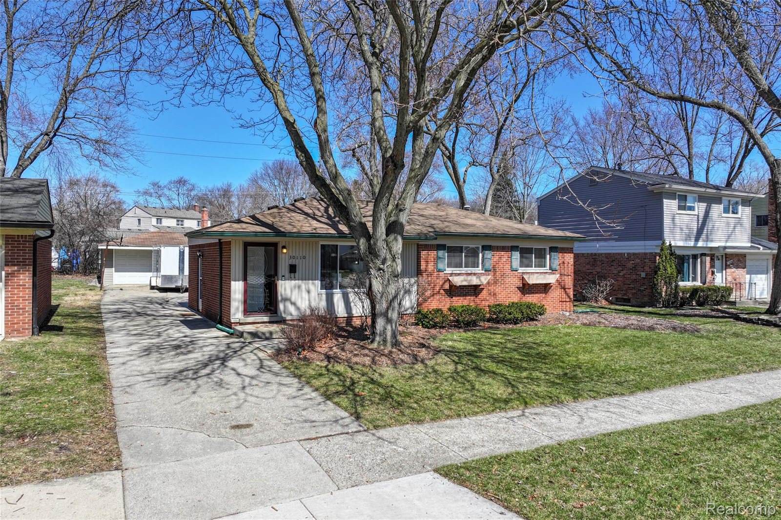30110 Fink Avenue, FarmingtonHillsCity_Oakland, MI 48336