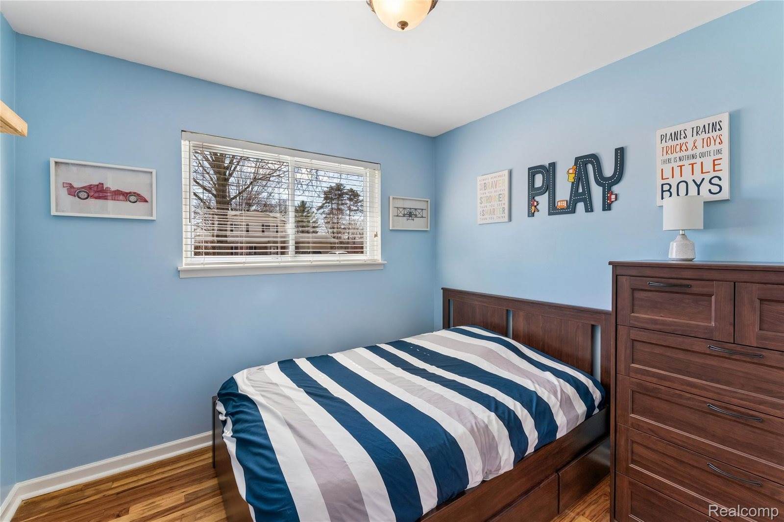 30110 Fink Avenue, FarmingtonHillsCity_Oakland, MI 48336