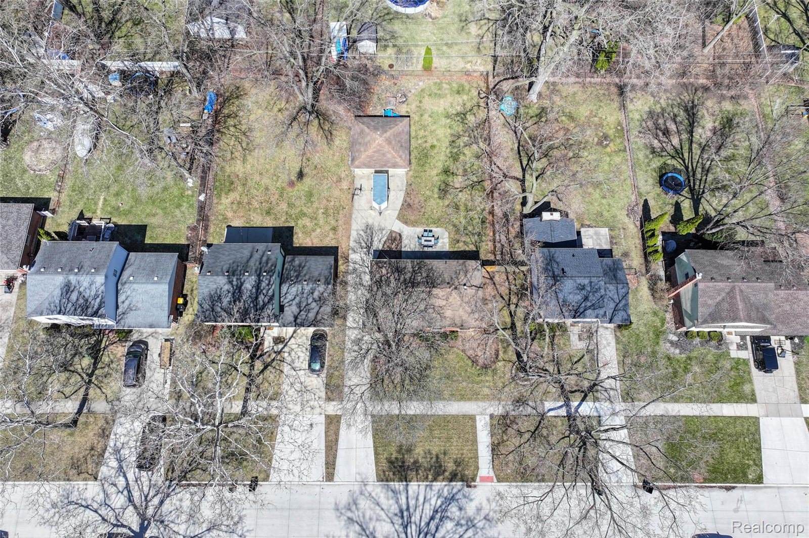 30110 Fink Avenue, FarmingtonHillsCity_Oakland, MI 48336
