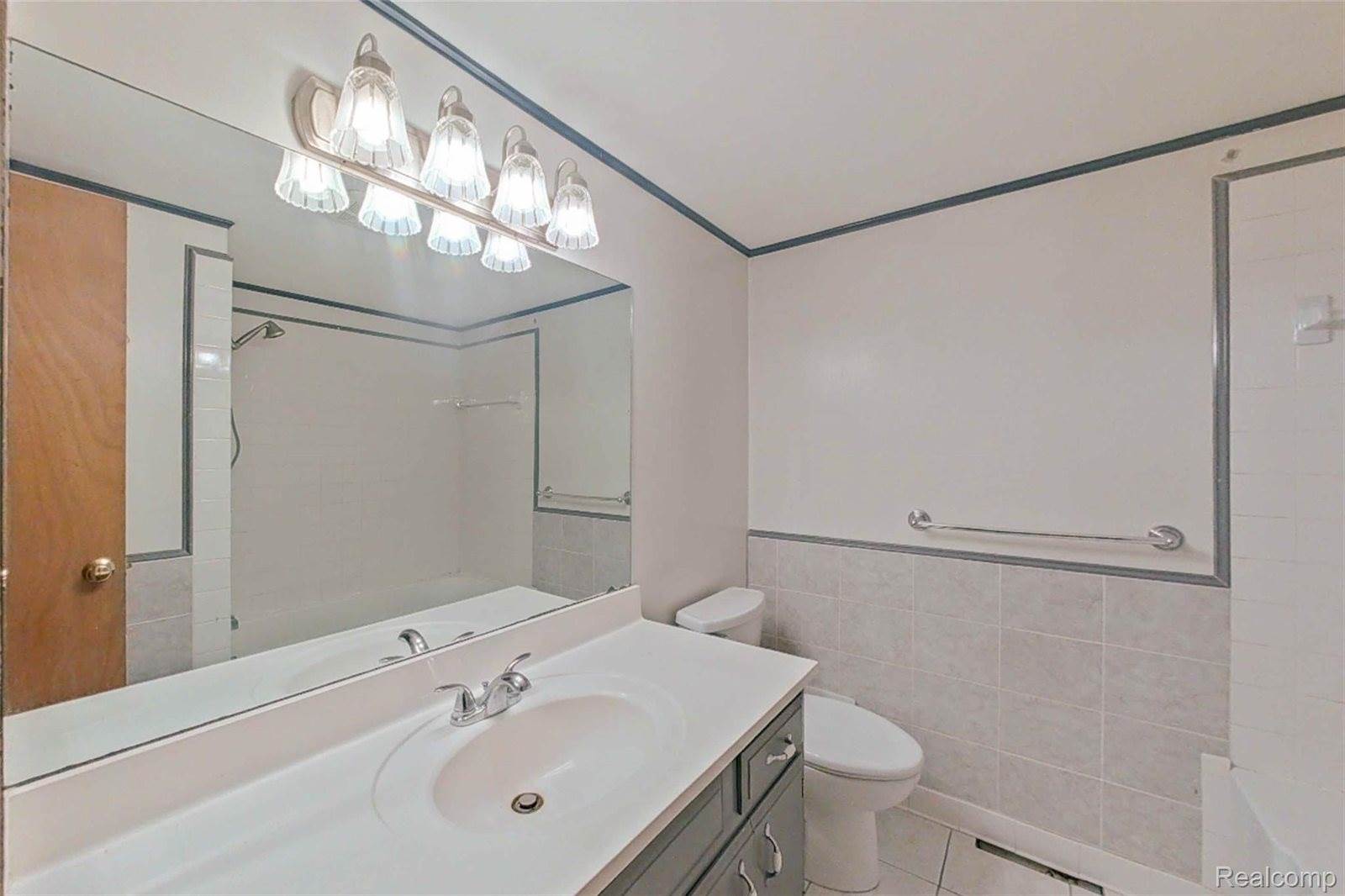 5920 Campbell Corners Drive, OceolaTownship_Livingston, MI 48855