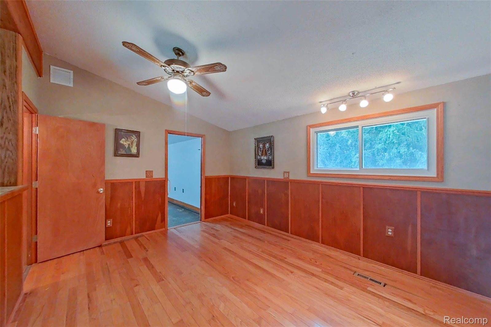 5920 Campbell Corners Drive, OceolaTownship_Livingston, MI 48855