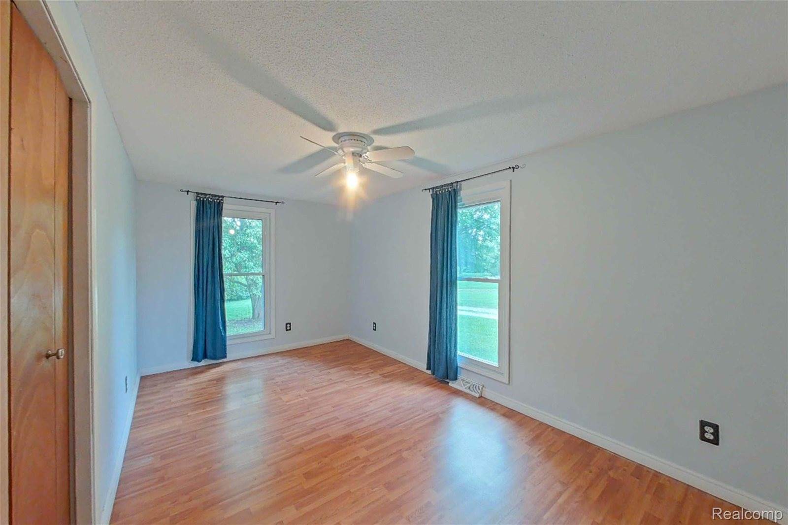 5920 Campbell Corners Drive, OceolaTownship_Livingston, MI 48855