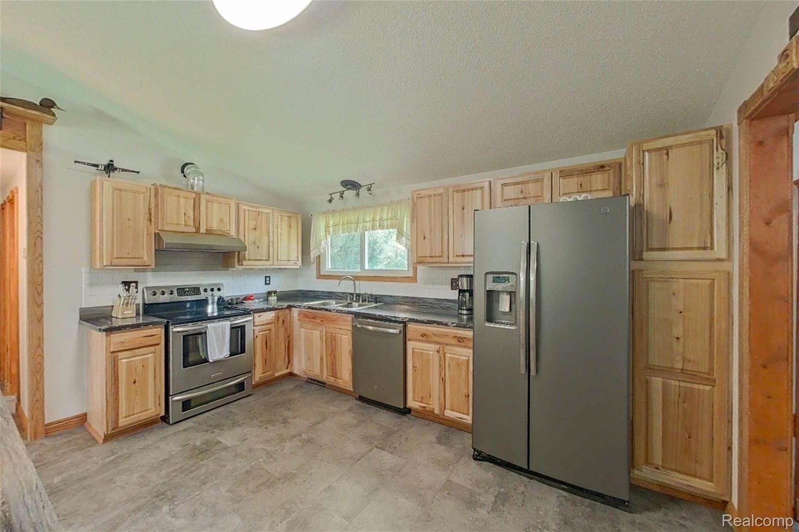 5920 Campbell Corners Drive, OceolaTownship_Livingston, MI 48855