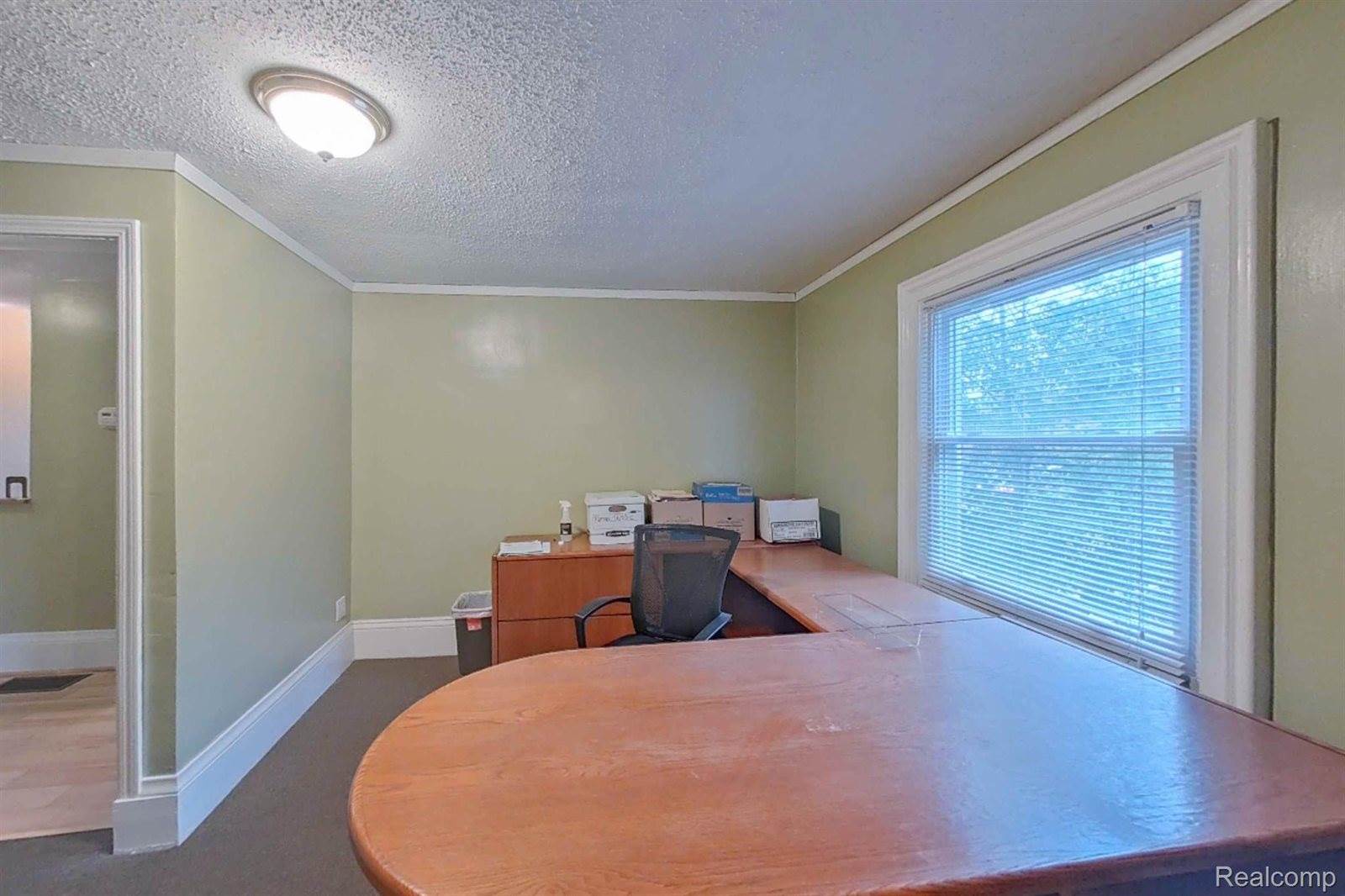 515 East Grand River Avenue, HowellCity_Livingston, MI 48843