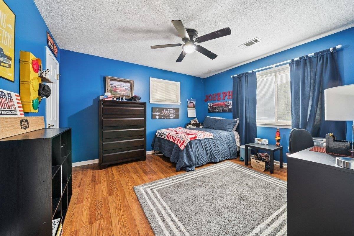 2135 Brierbrook Rd, Germantown, TN 38138
