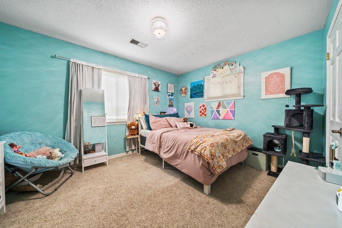 2135 Brierbrook Rd, Germantown, TN 38138