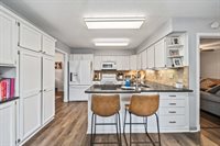 2135 Brierbrook Rd, Germantown, TN 38138