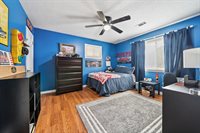 2135 Brierbrook Rd, Germantown, TN 38138