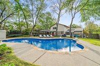 2135 Brierbrook Rd, Germantown, TN 38138
