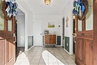 2135 Brierbrook Rd, Germantown, TN 38138