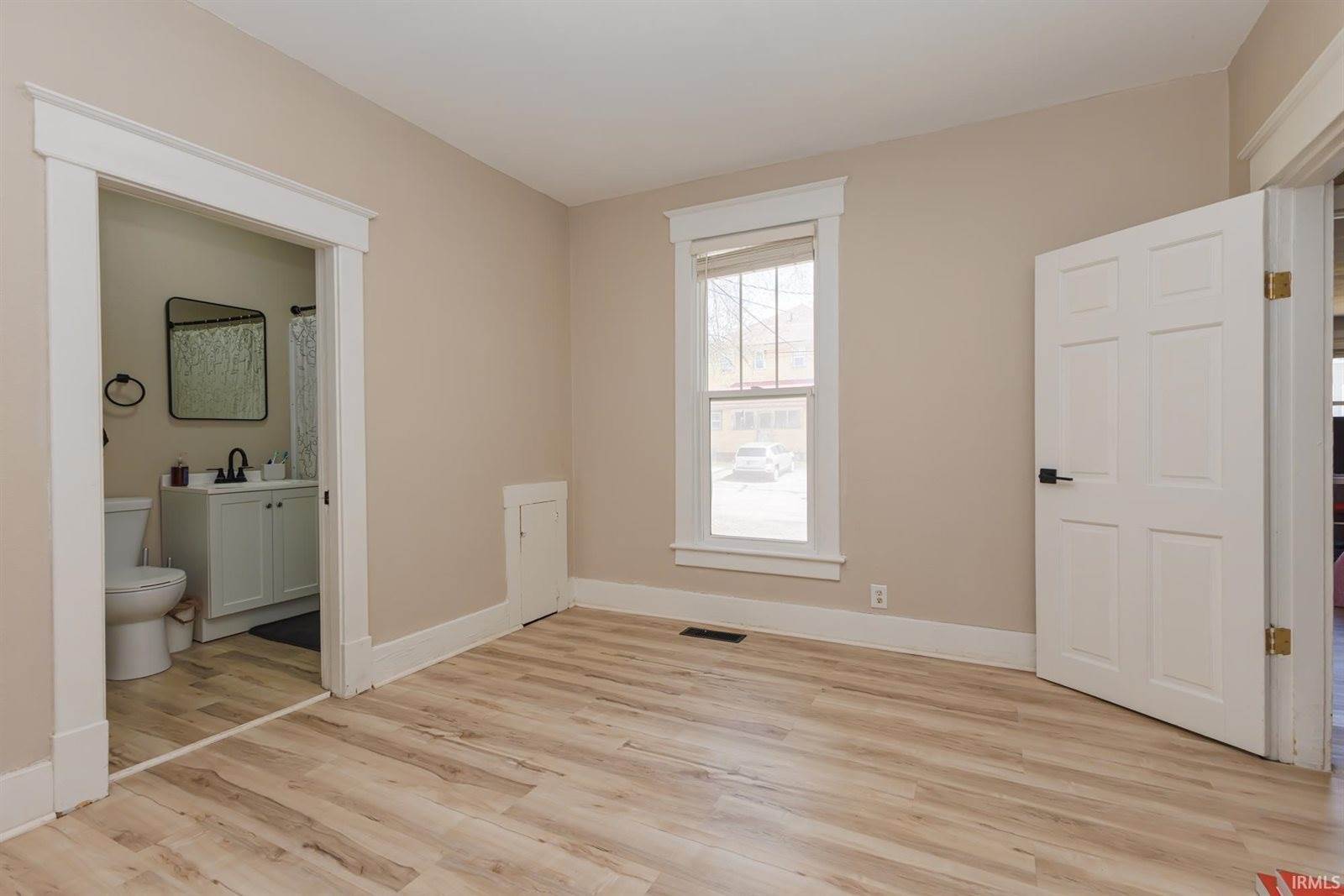 406 N Alameda Drive, Muncie, IN 47303