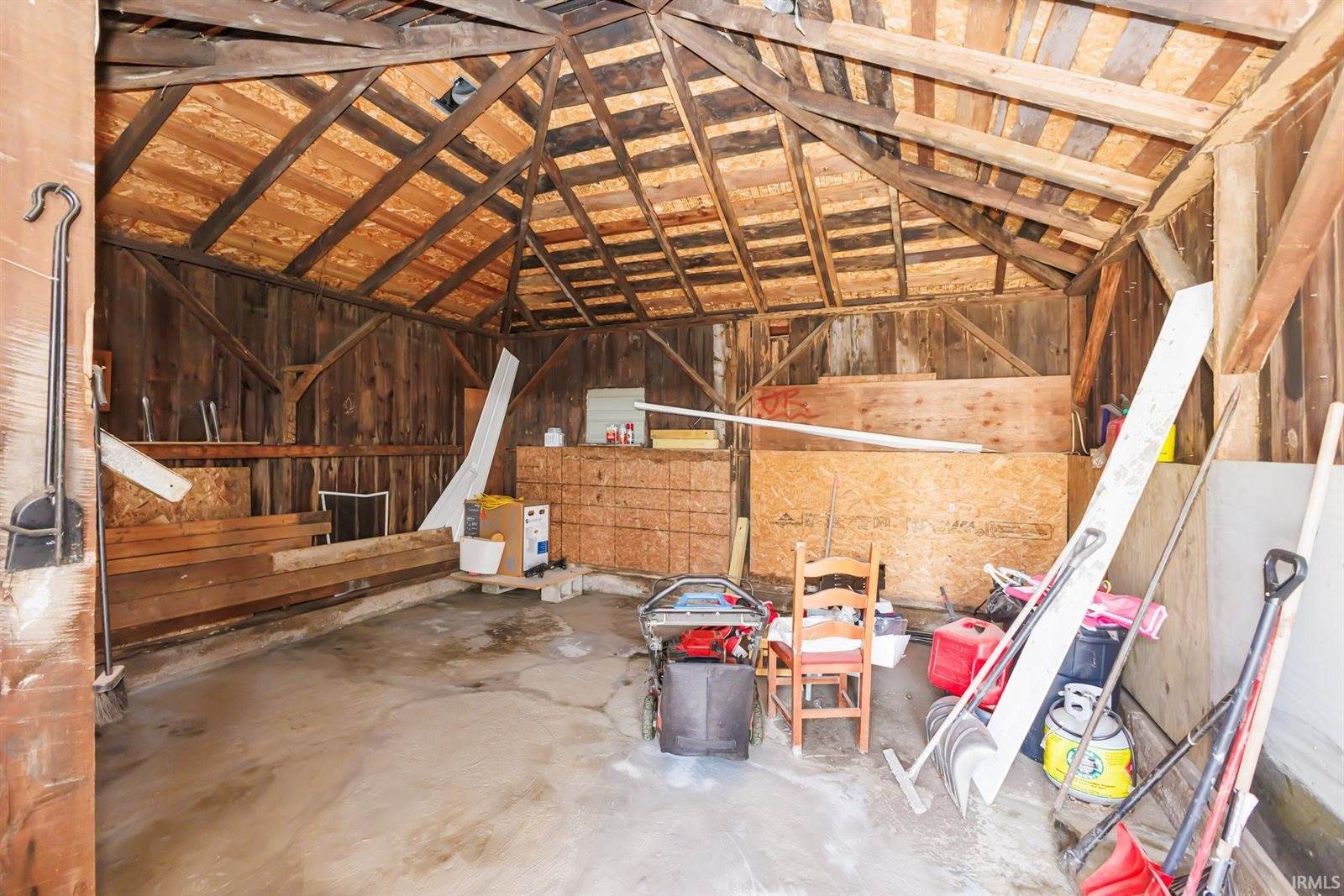 406 N Alameda Drive, Muncie, IN 47303