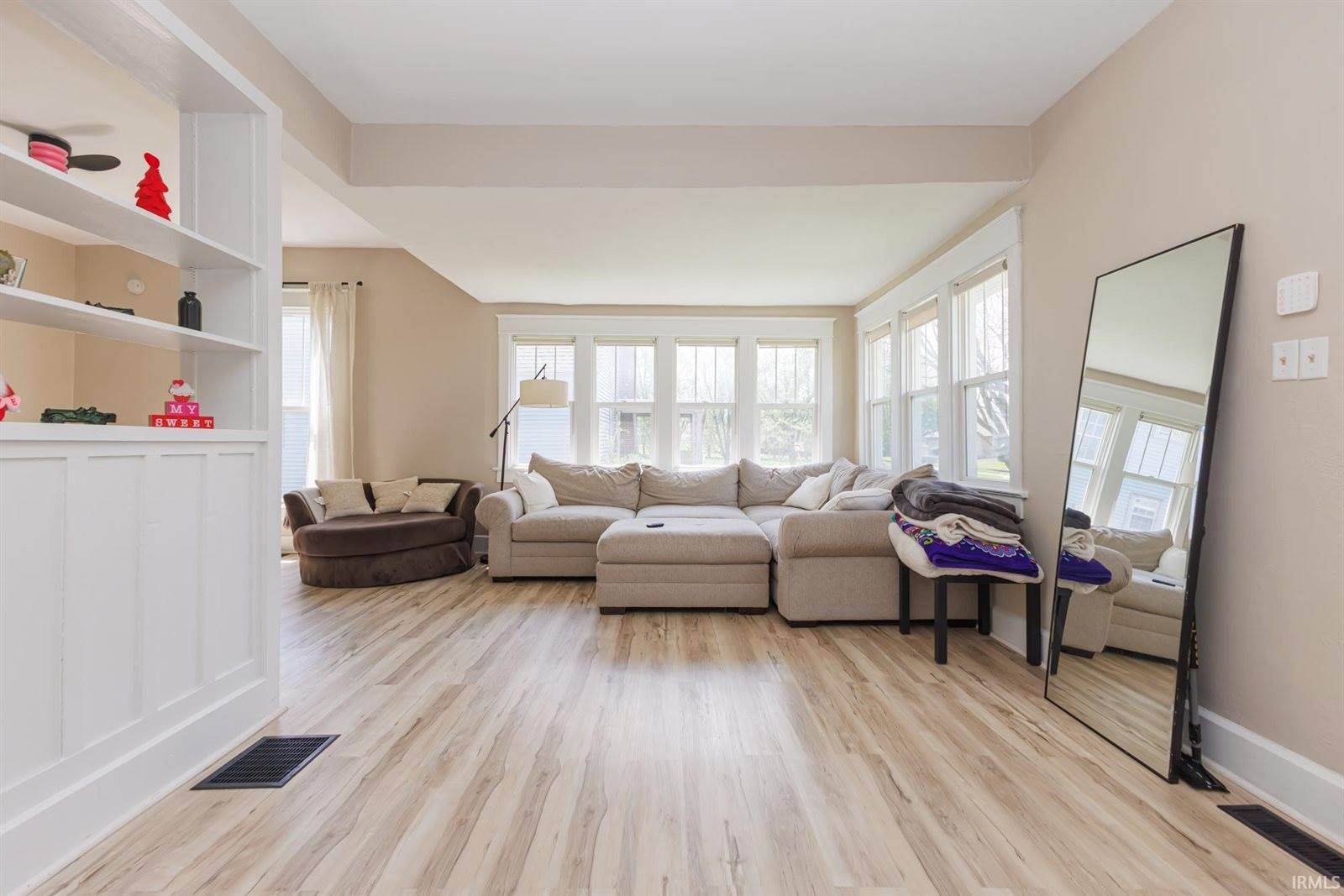 406 N Alameda Drive, Muncie, IN 47303