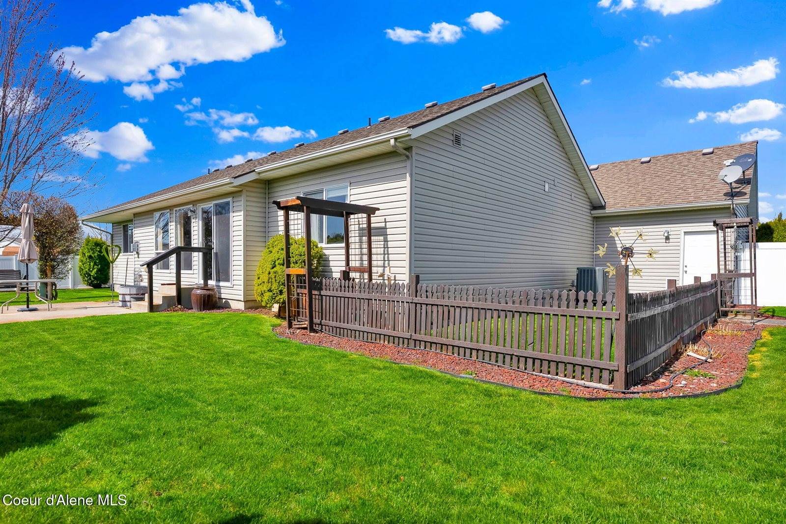 2840 West Mulberry Ct, Hayden, ID 83835