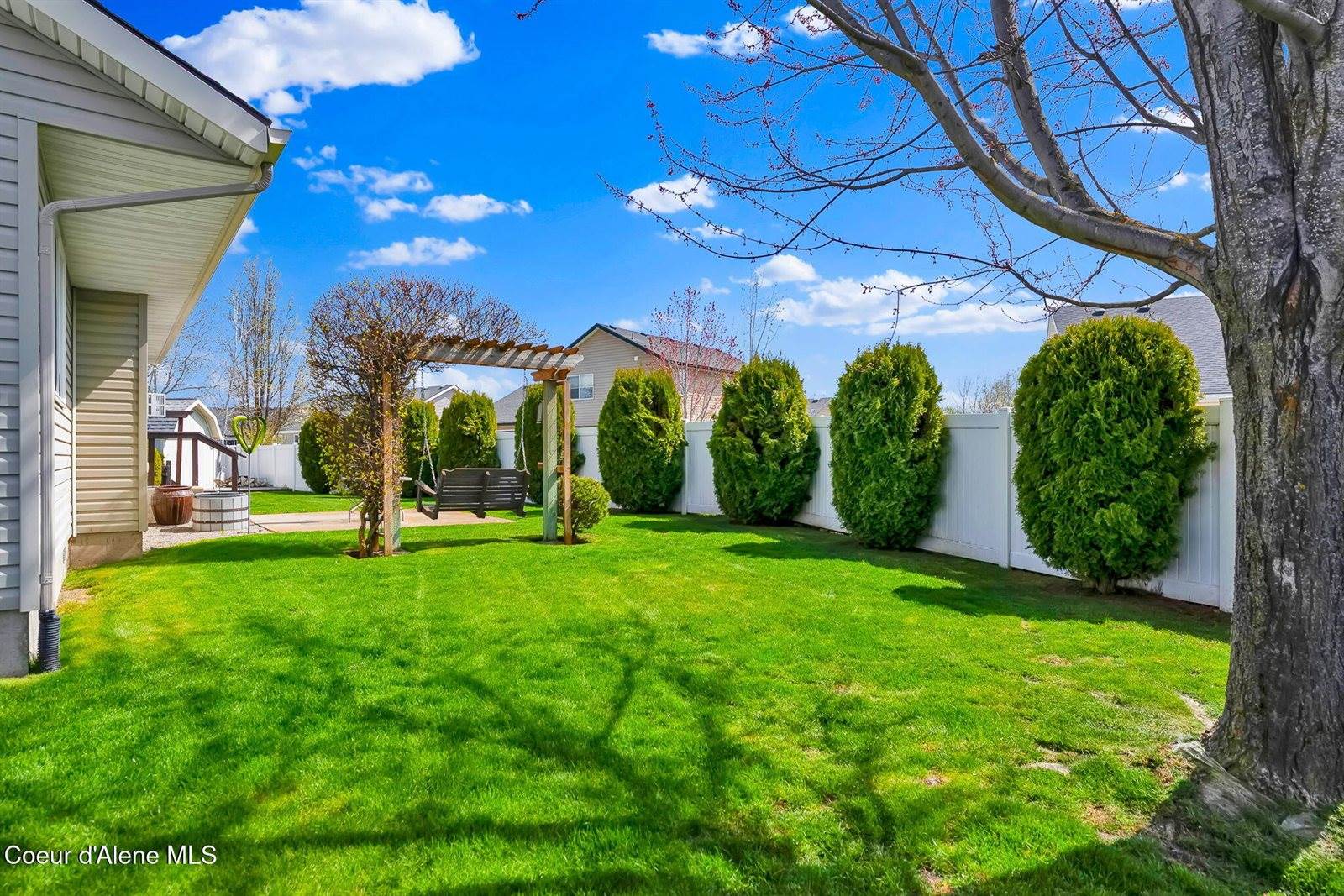 2840 West Mulberry Ct, Hayden, ID 83835