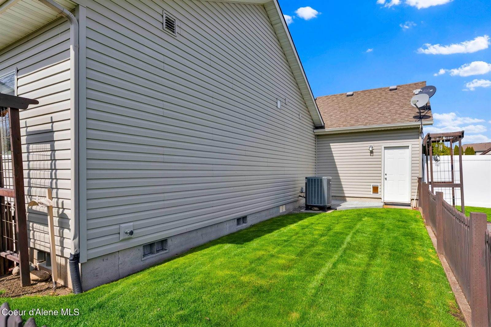 2840 West Mulberry Ct, Hayden, ID 83835