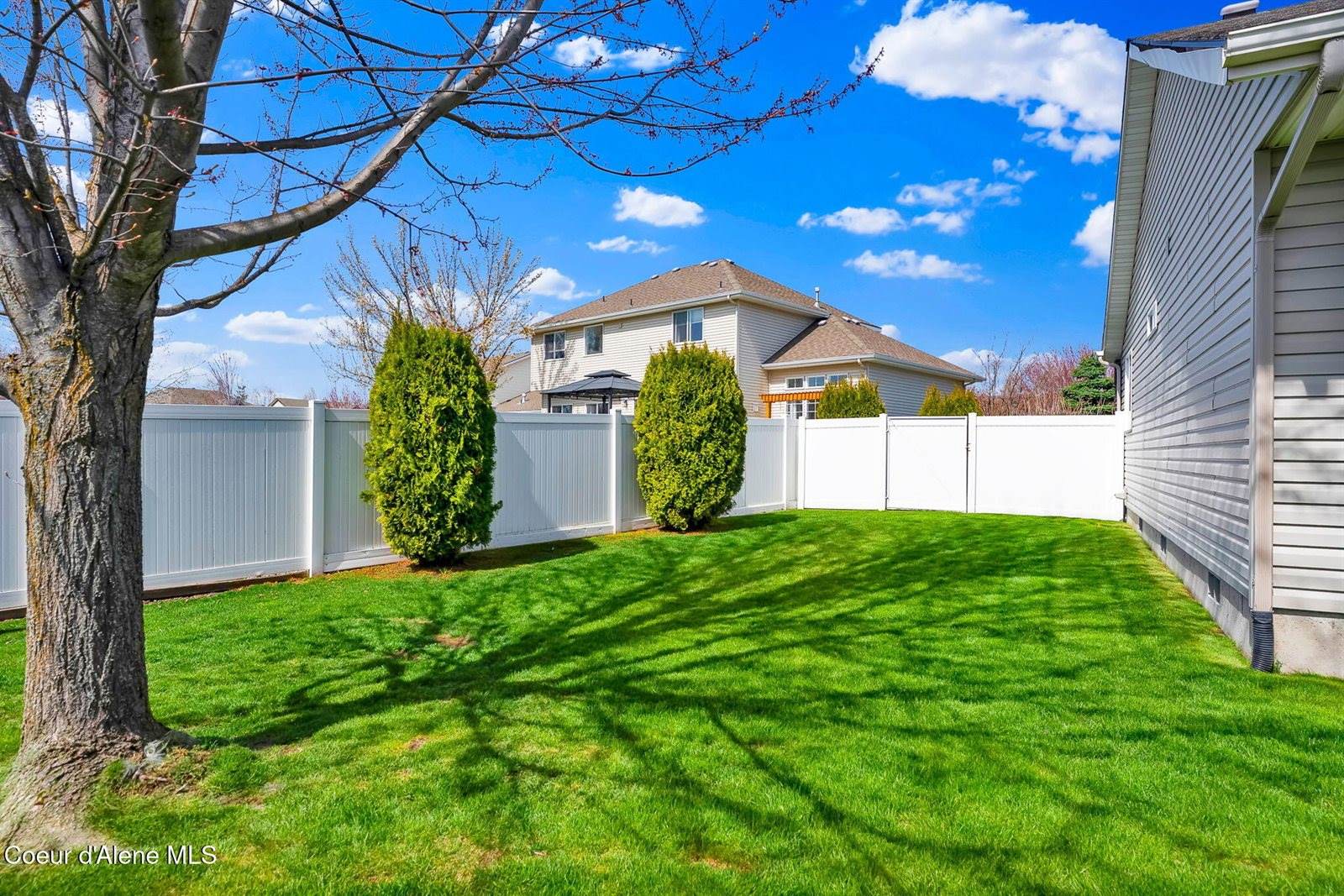 2840 West Mulberry Ct, Hayden, ID 83835