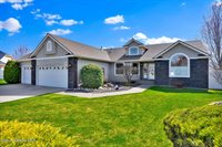 2840 West Mulberry Ct, Hayden, ID 83835